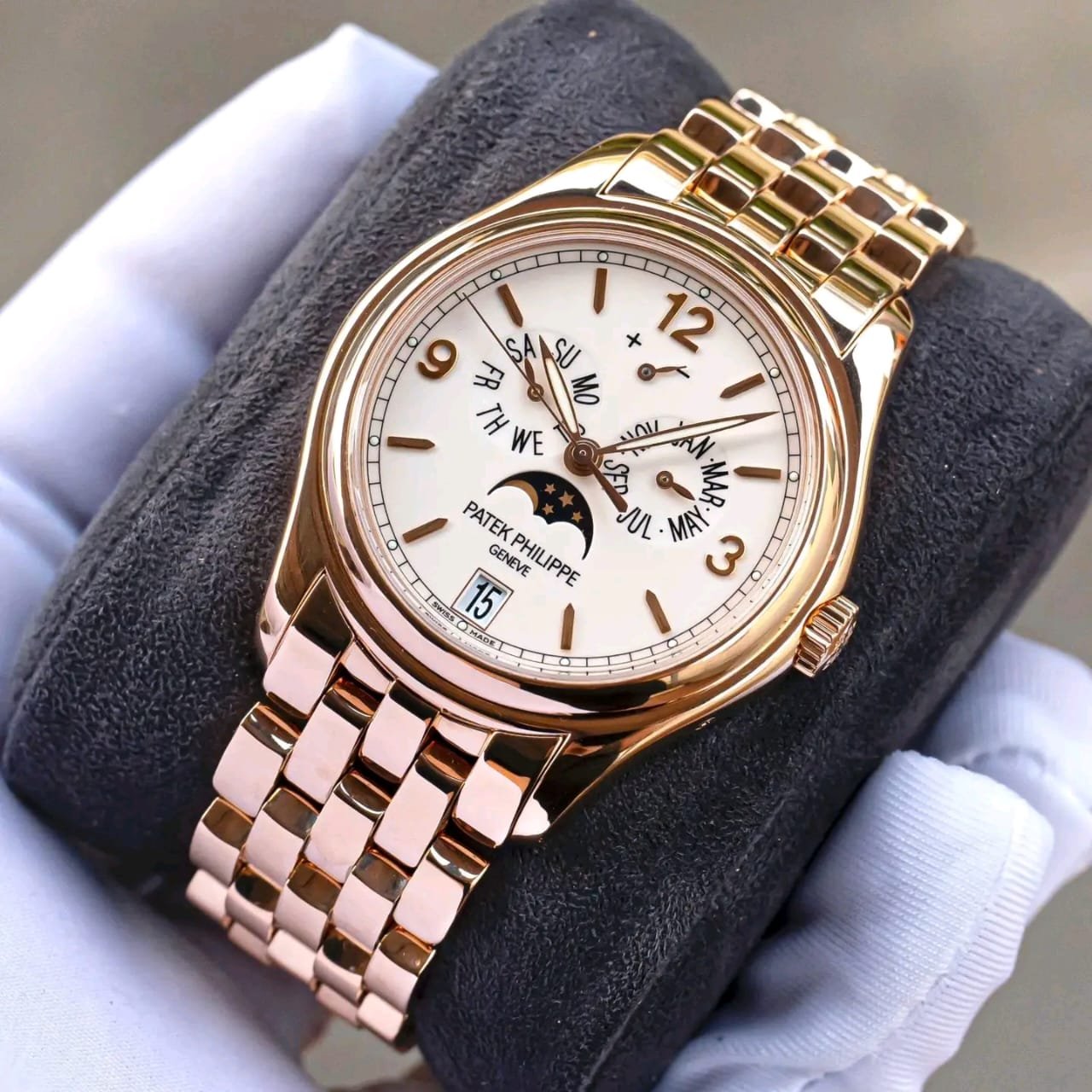 Patek Philippe 5146/1R-001 Rose Gold Clasp Engraving Detail – Rolex Watch Women