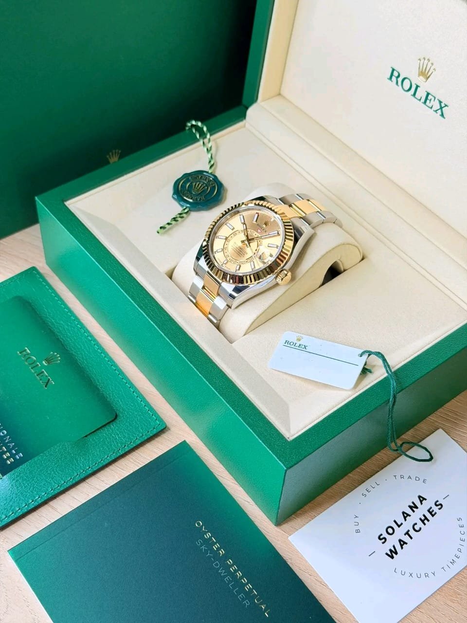 Rolex Sky-Dweller 336933 Complete Full Set with 11/2025 Warranty – Gents Gold Rolex Watches