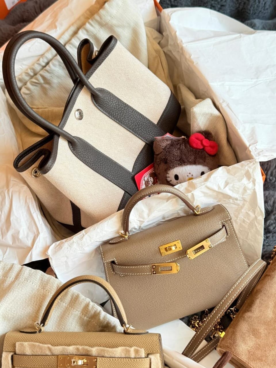 Hermès Mini Kelly II Milk Tea Full Accessories Complete Set 1C michael kors handbags shoulder bags