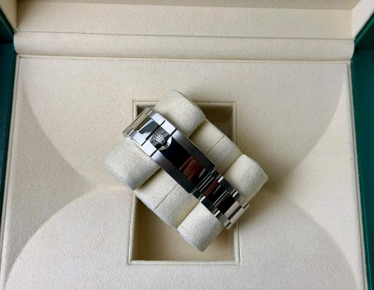 Rolex Daytona 126509 Bracelet & Clasp Detail