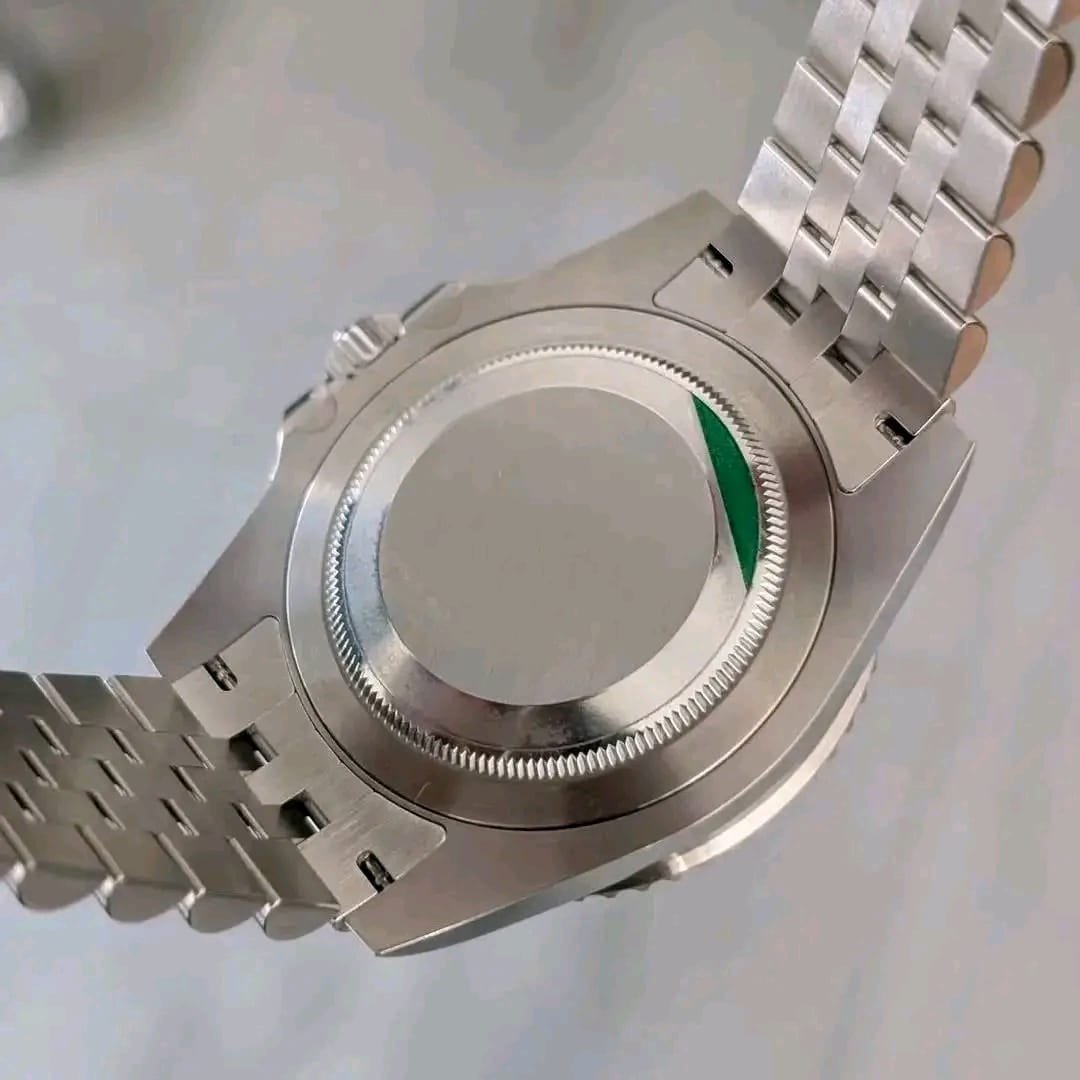 Rolex GMT-Master II 126710GRNR Case Profile