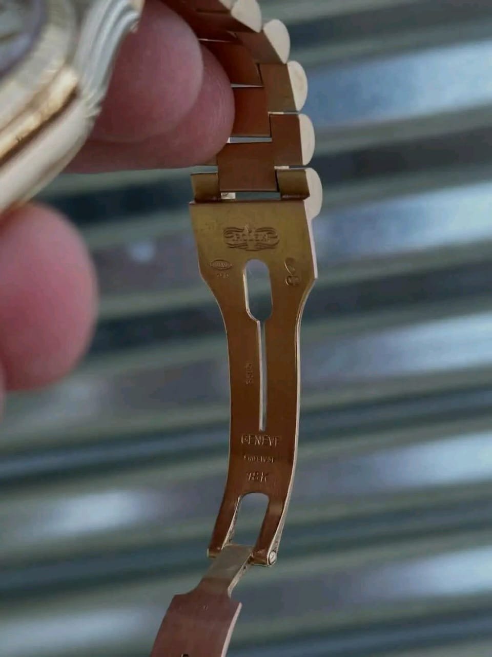 Rolex Day-Date 18238 Clasp Detail