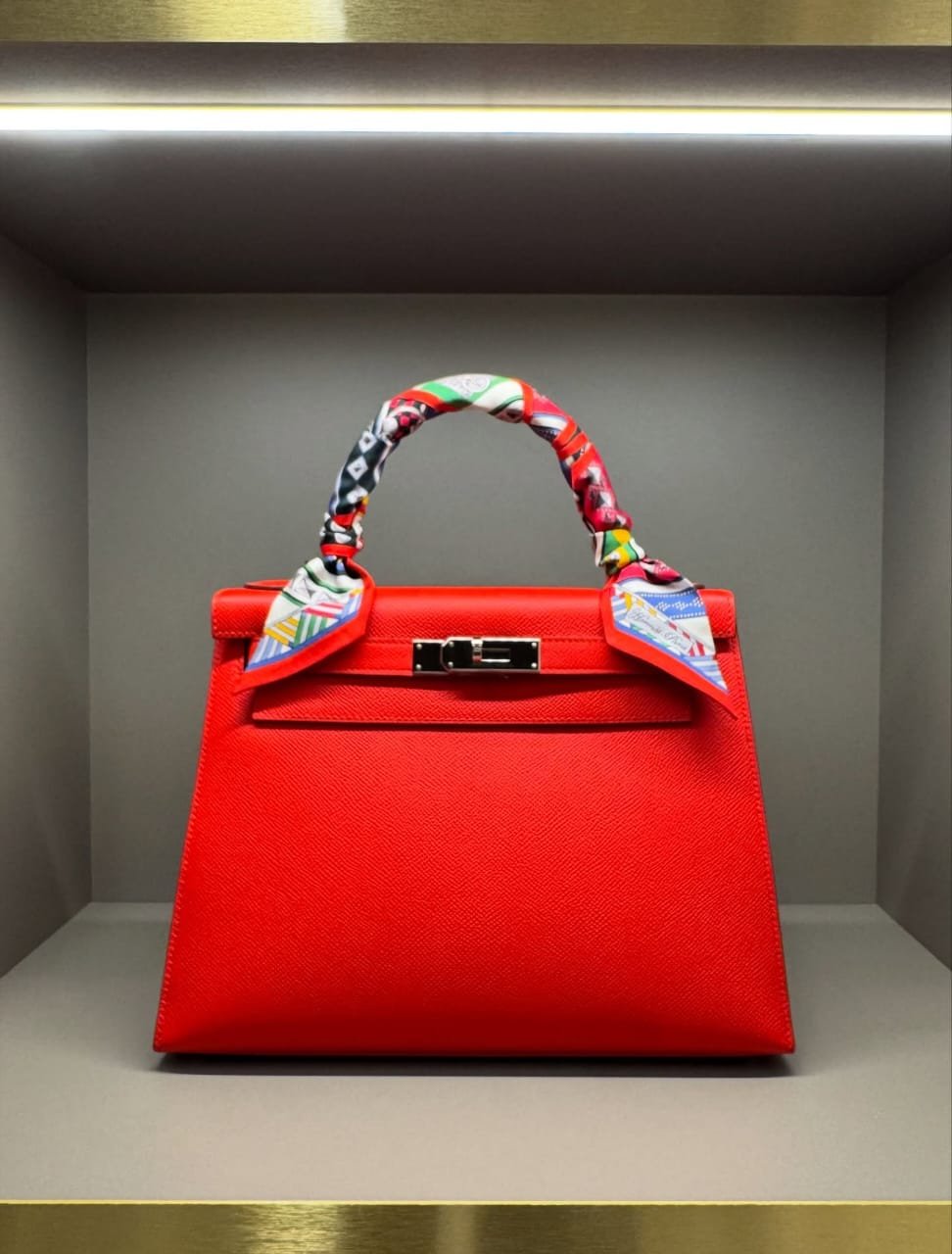 Hermès Kelly 25 Sellier Rouge de Coeur Front PHW Closed hermes kelly 25