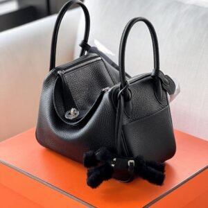 Hermès Lindy 26 Black Clemence Full Layout PHW W Stamp dior handbag vintage​