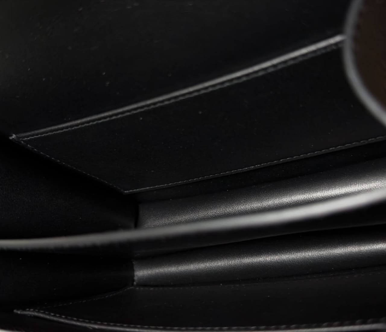Hermès Constance 18 Black Clean Leather Interior
