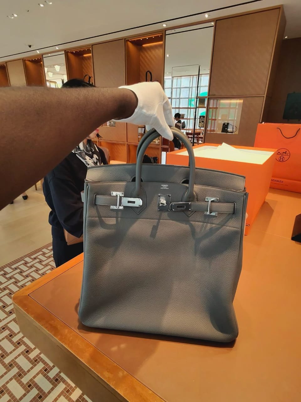 Hermès Birkin Collection Complete Luxury Packaging Presentation