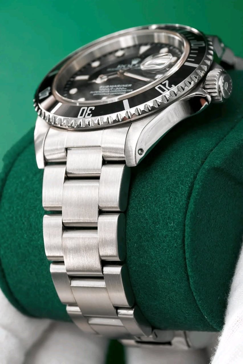 Rolex Submariner 16610 Black Dial Angled View 1999 good copy rolex watches