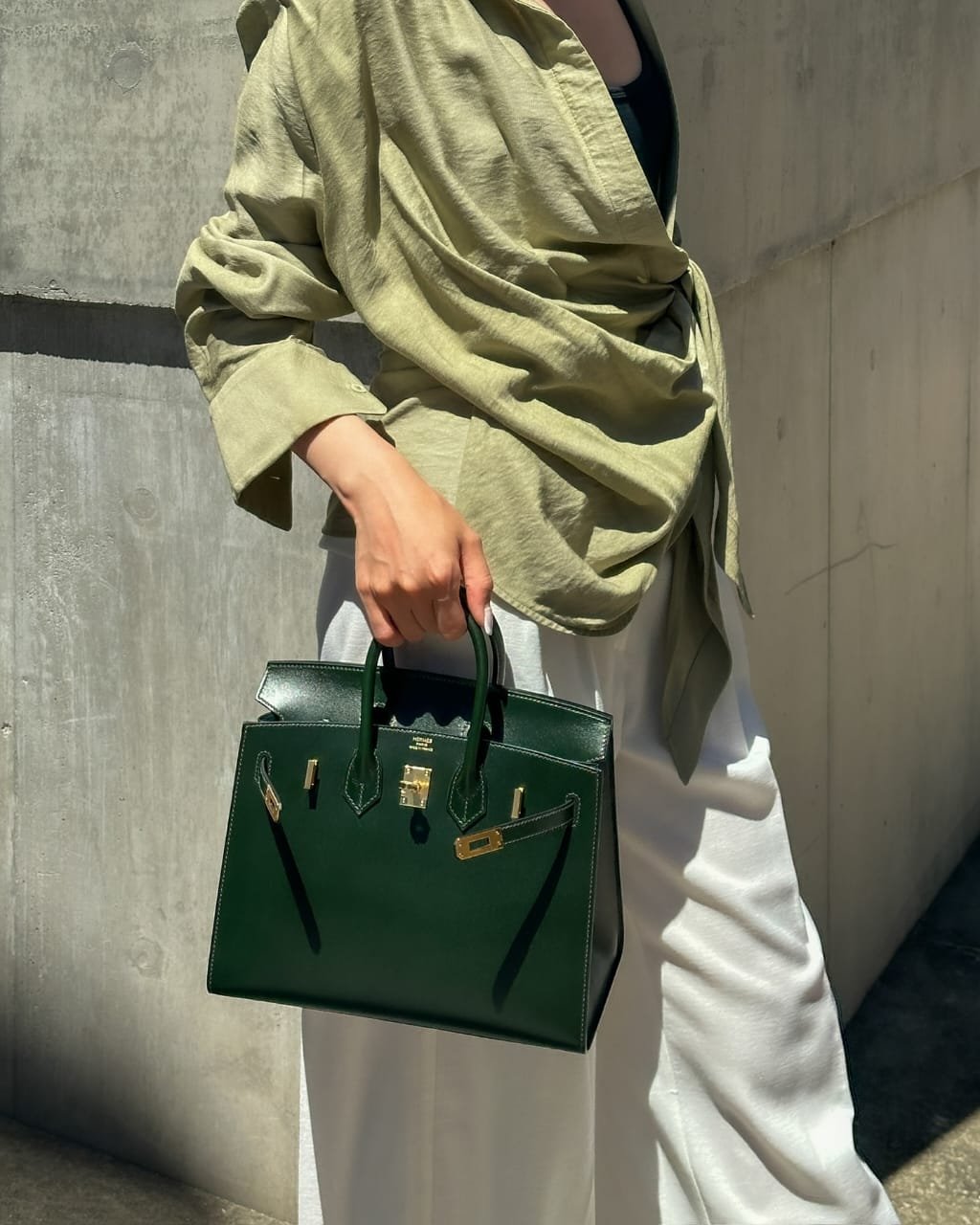 Hermès Birkin 25 Sellier Vert Fonce Side Profile Structured