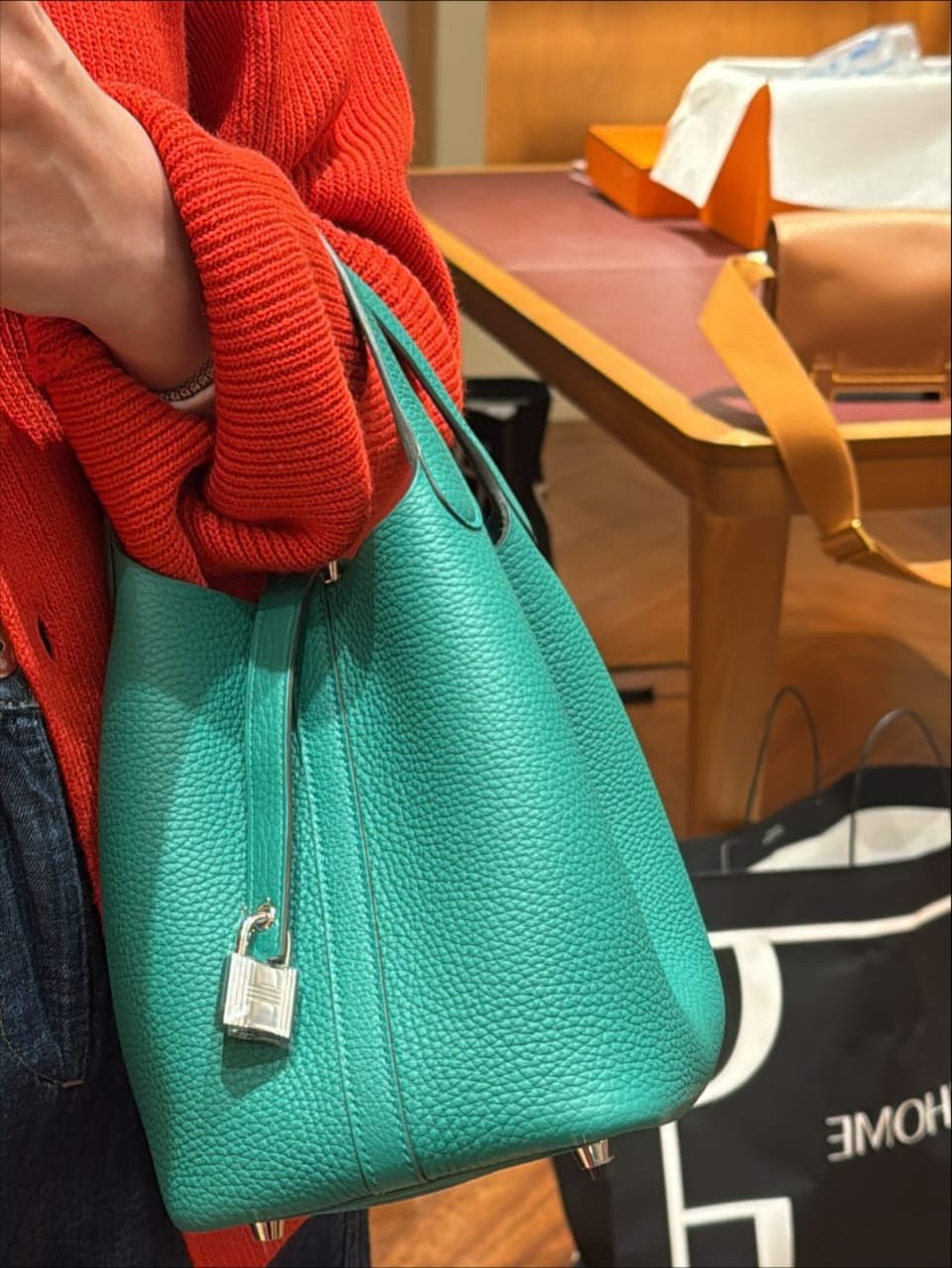 Hermès Picotin 18 New Side Profile Structured Mini Bucket