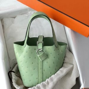 legendary Hermès Picotin 18 Green Side Profile Bucket Proportions picotin