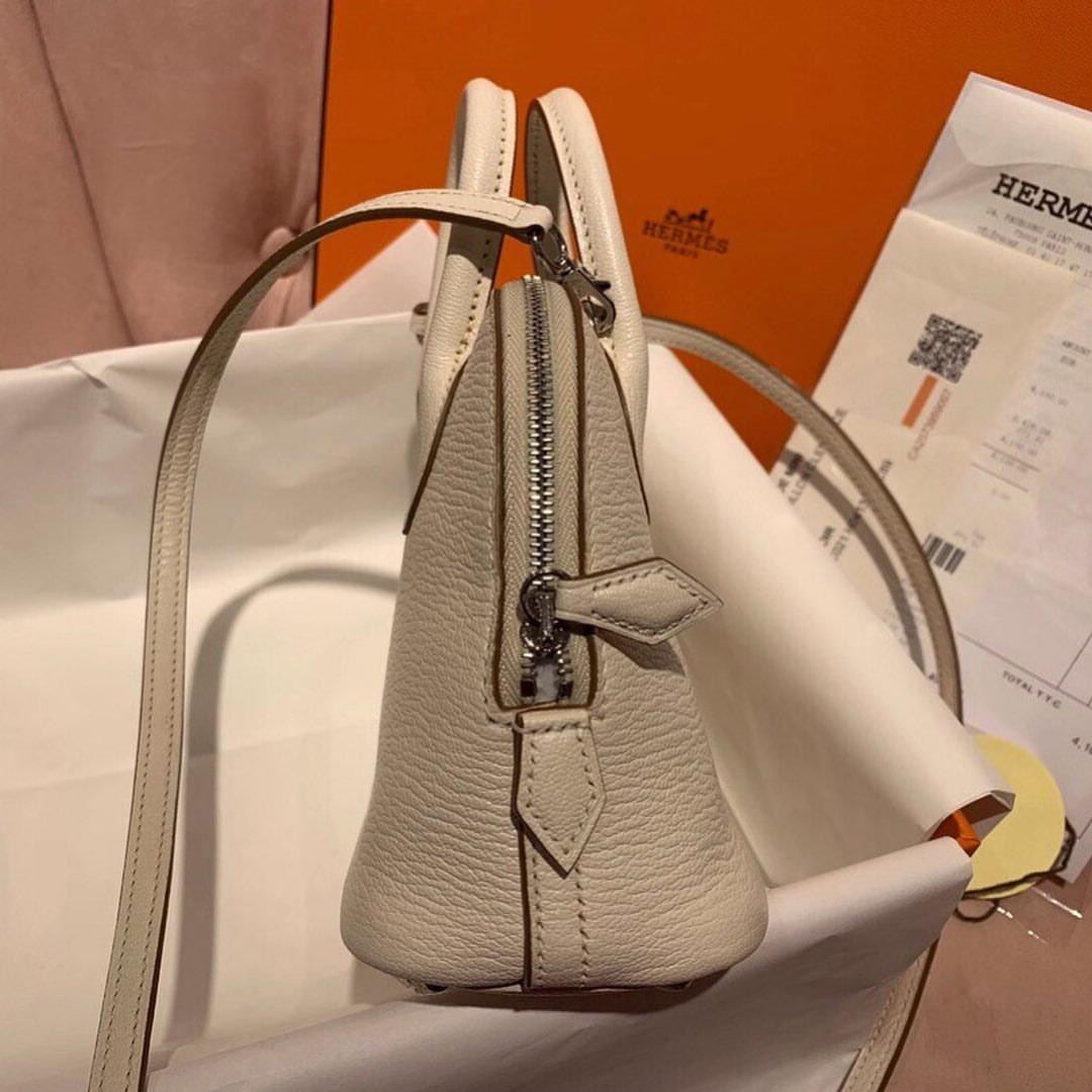 Hermès Mini Bolide 19 Perfect Side Proportions