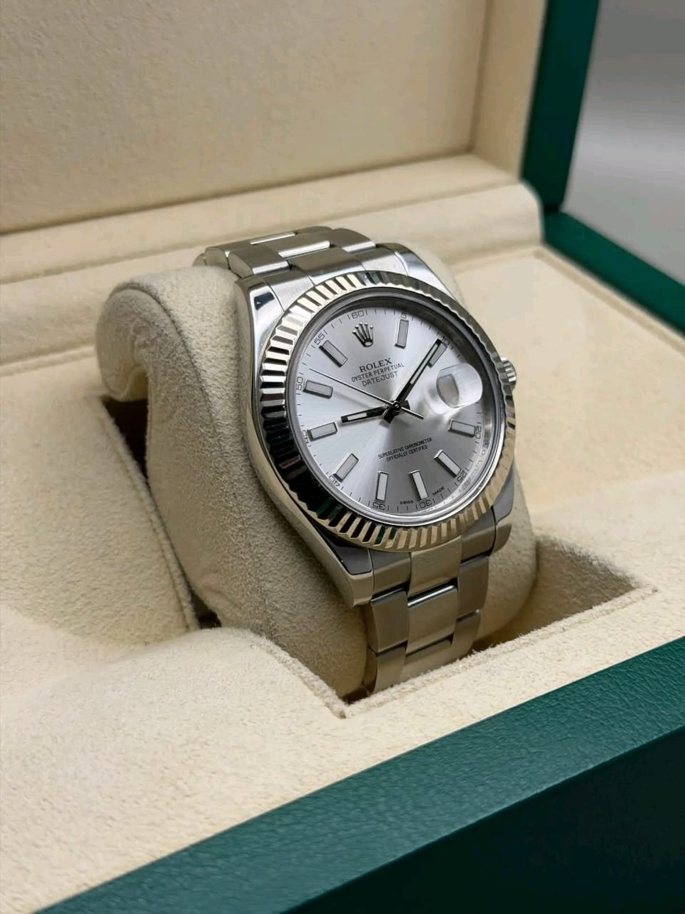 Rolex Datejust 116334 Angle Side View