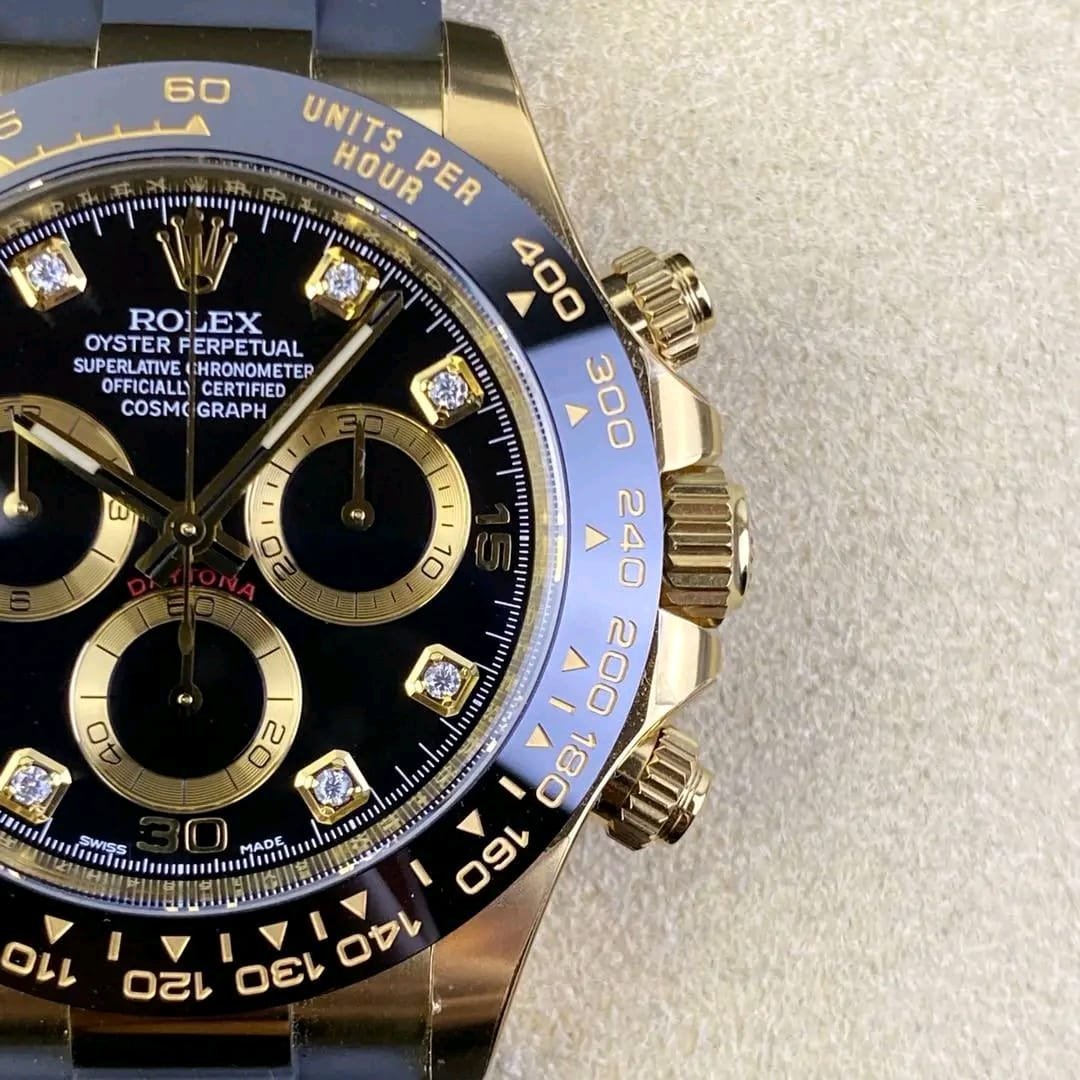 Rolex Daytona 116515LN Green Baton Detail