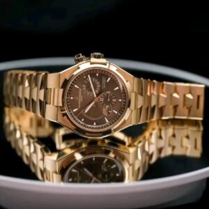 Vacheron Constantin Overseas Maltese Cross Bezel Close-Up vacheron constantin watch price​