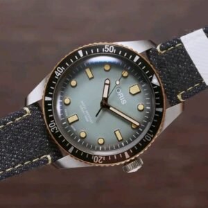 Oris Divers Sixty-Five Momotaro steel watches 60-Minute Dive Bezel Close-Up