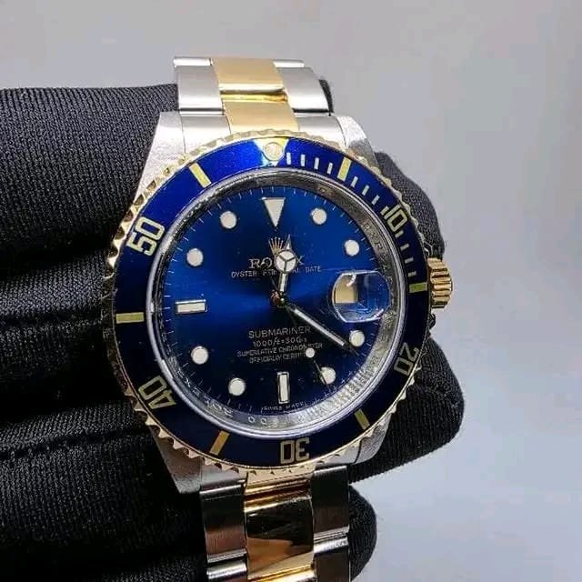 Rolex Submariner 16613LB Case Back View