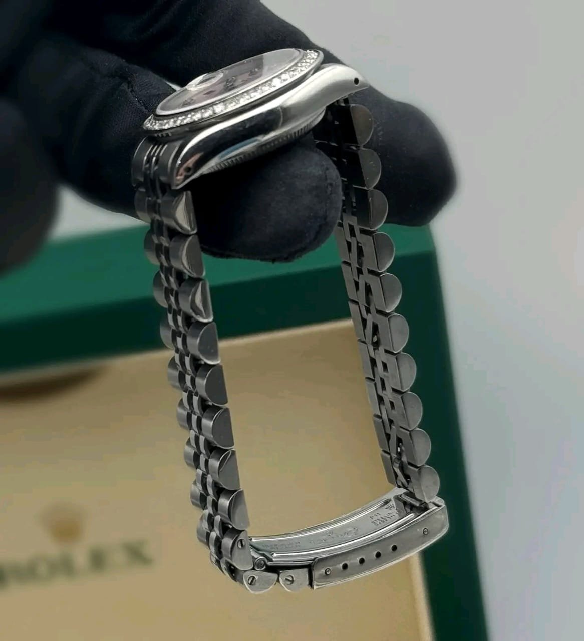 Rolex Datejust 69160 Case Side Profile