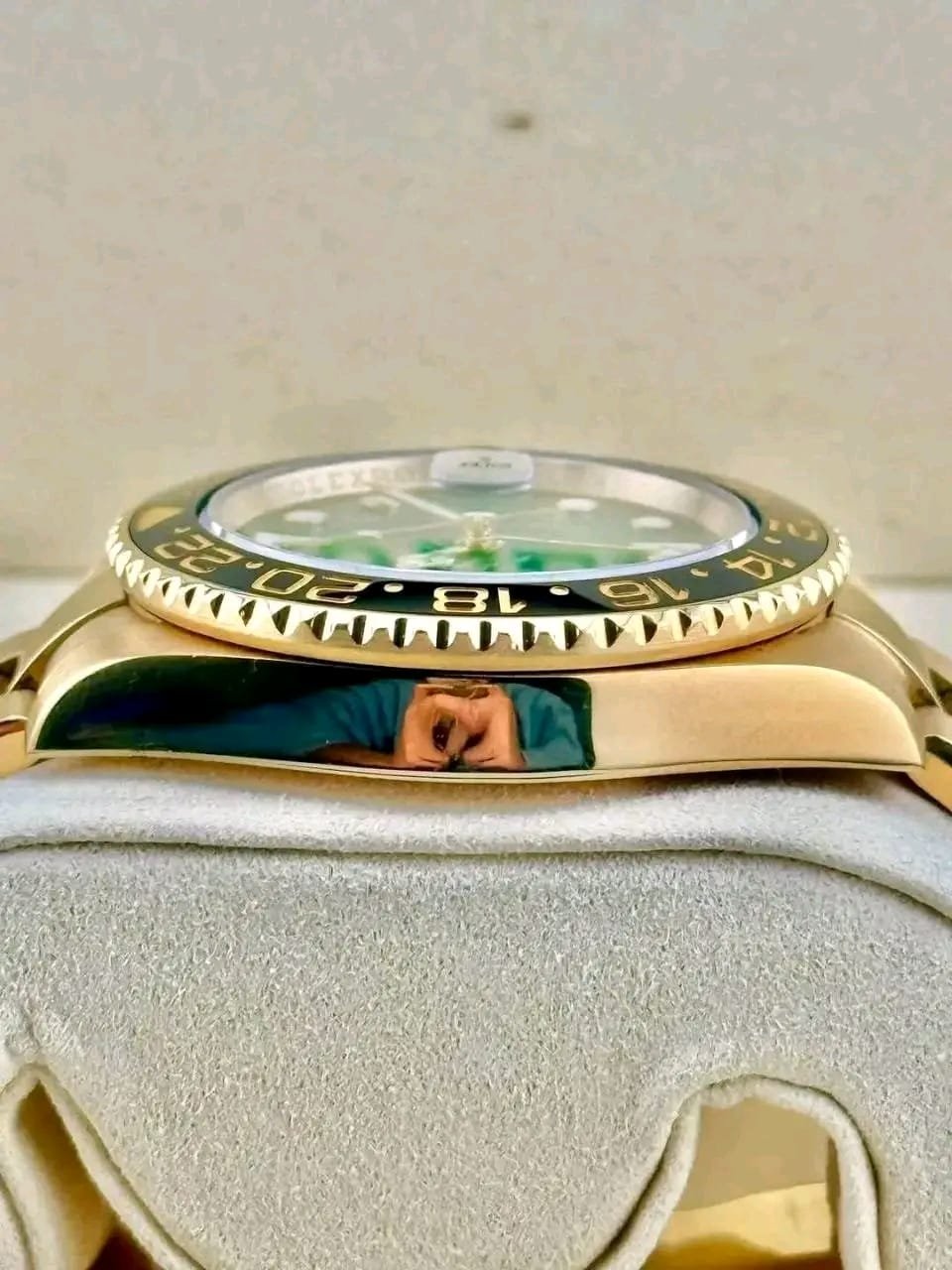 Rolex GMT-Master II 116718LN Case Side View