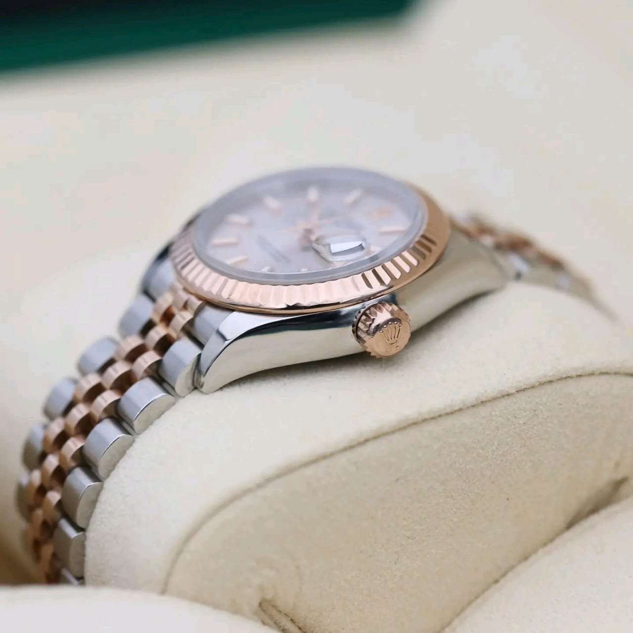 Rolex Datejust 279171 Crown Detail