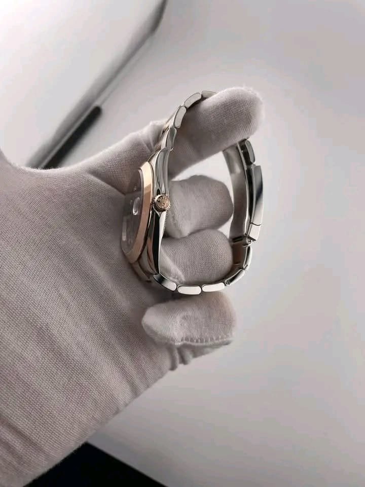Pre Owned Rolex Datejust 41mm Crown Detail