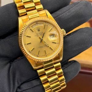 Rolex Day-Date 18038 Champagne Dial Close-Up rolex presidential​