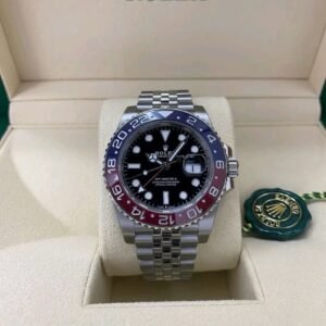 Rolex GMT-Master II 126710BLRO Dial Close-Up rolex diamond​
