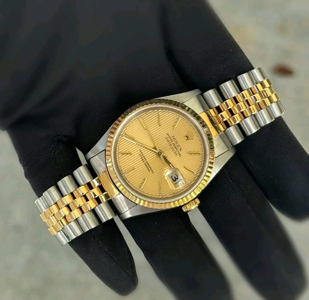 Rolex Datejust 16233 Dial Texture Detail