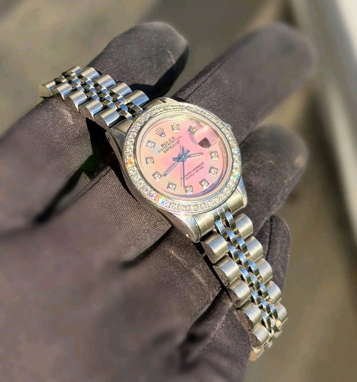 Rolex Datejust 69160 Custom Diamond Bezel Close-Up