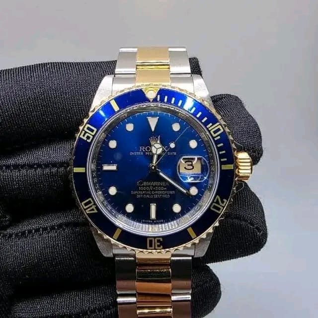 Rolex Submariner 16613LB Front View