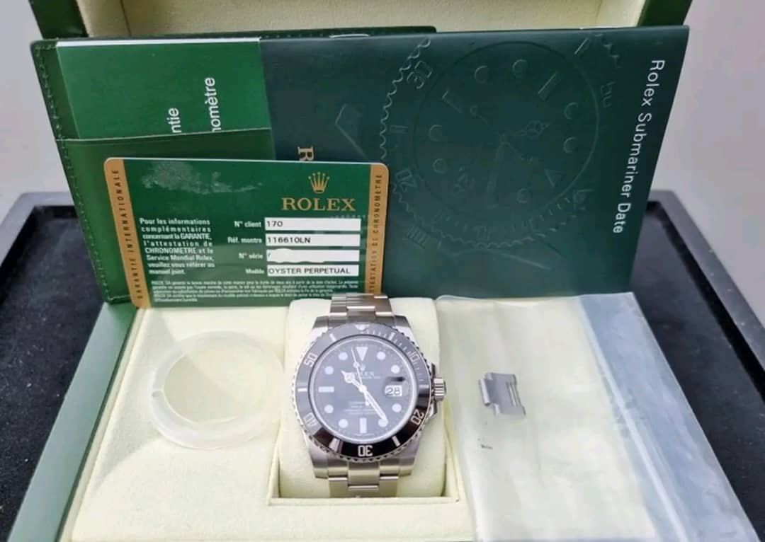 Pre Owned Rolex Submariner 116610LN Full Set Box & Papers