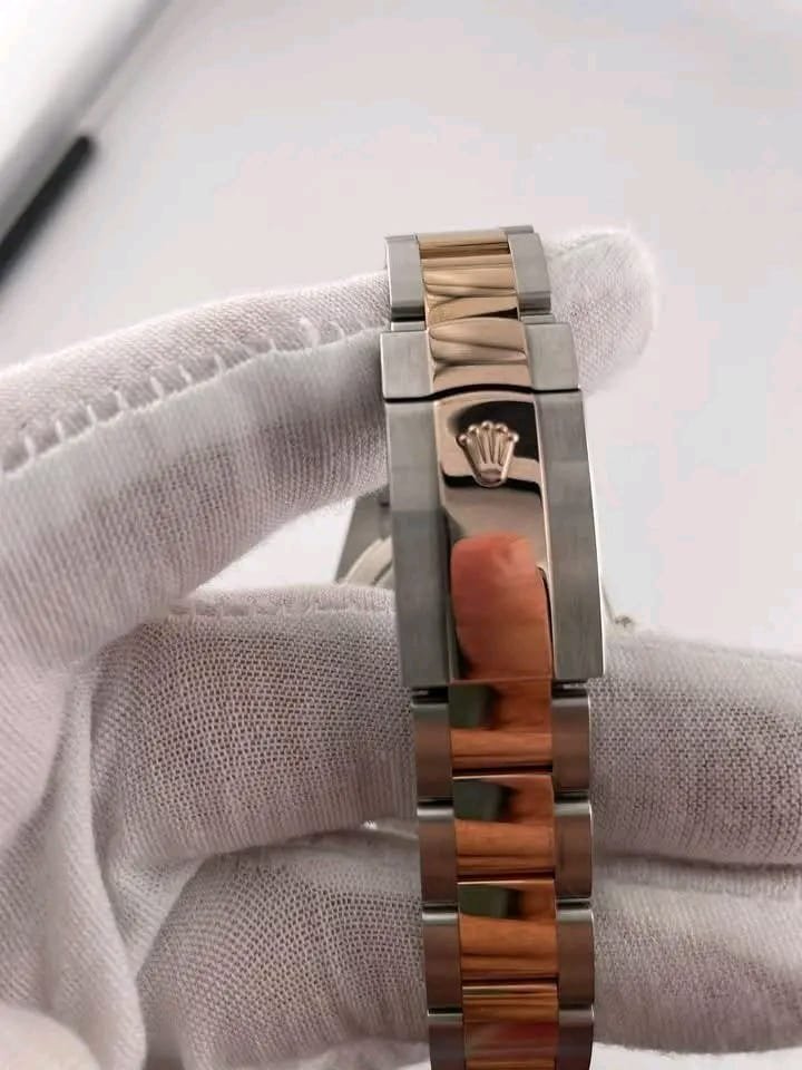 Pre Owned Rolex Datejust 41mm Oyster Bracelet Detail