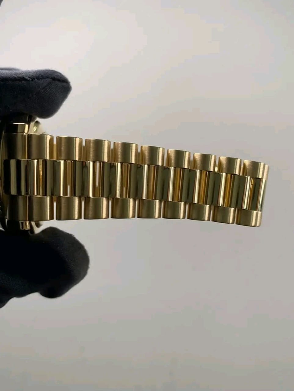 Rolex Day-Date 118238 President Bracelet Detail