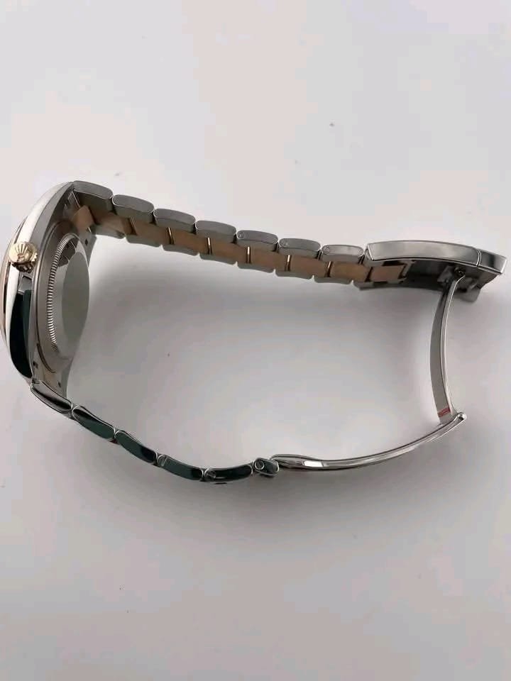 Pre Owned Rolex Datejust 41mm Side View