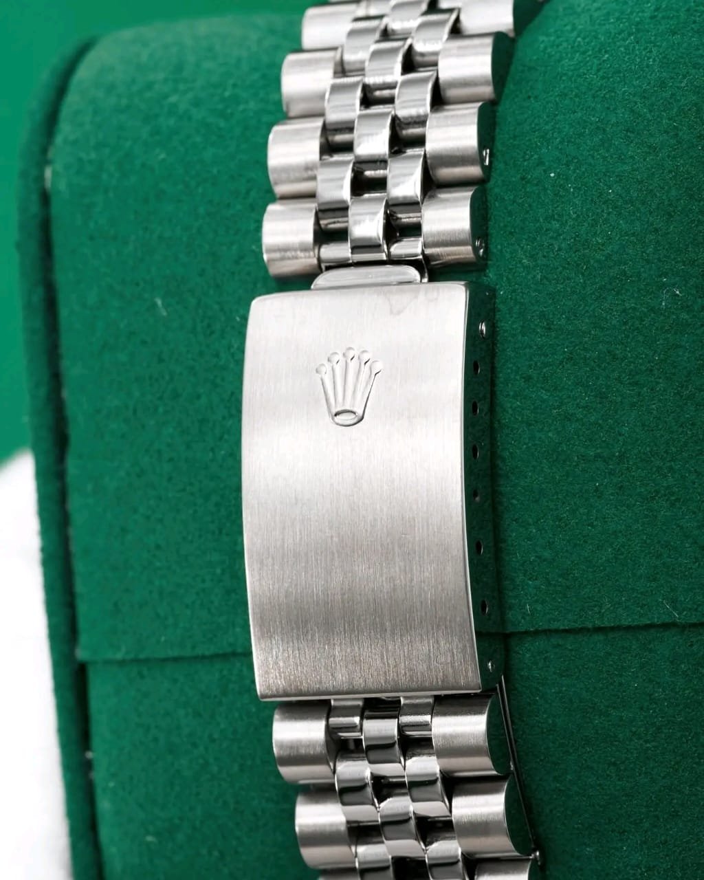 Rolex Datejust 36mm Jubilee Bracelet Close-Up