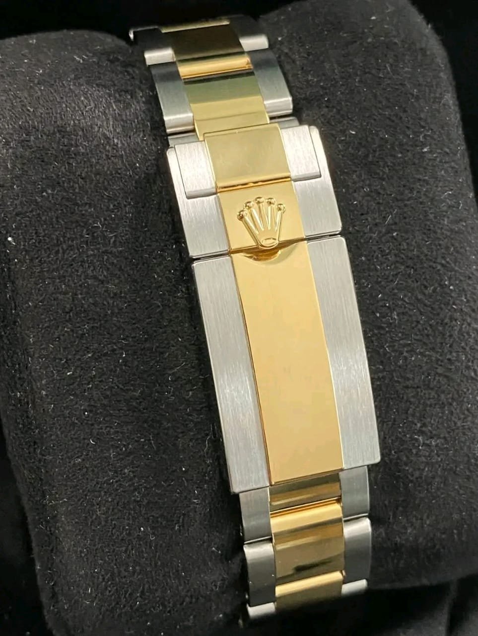 Rolex Explorer 124273 Clasp Stamp Detail