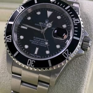 rolex daytona panda Rolex Submariner 16610 Black Dial Macro