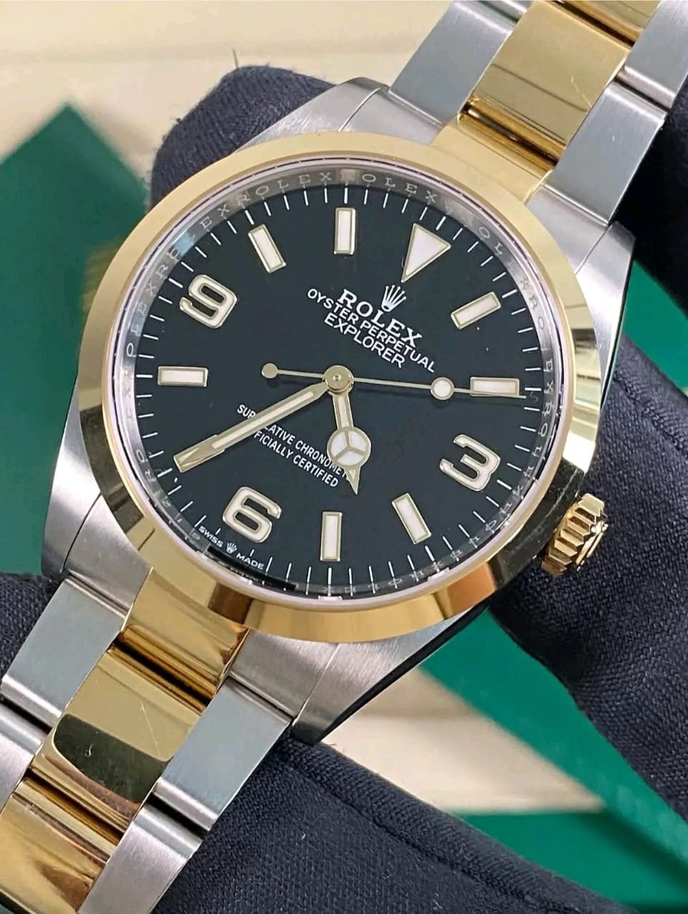 Rolex Explorer 124273 Black Dial Macro