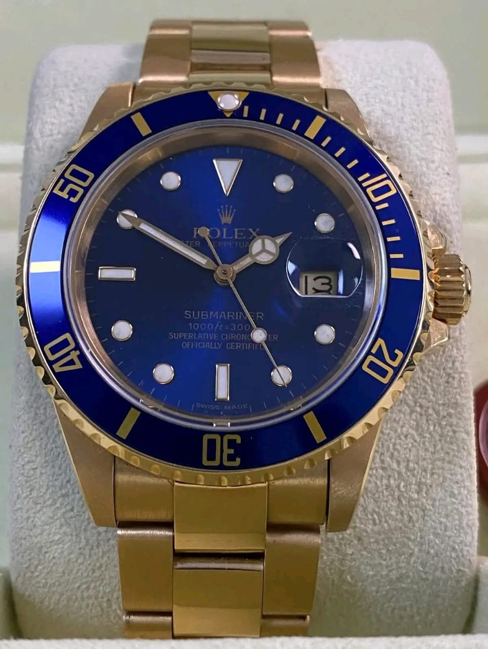 Rolex Submariner “Bluesy” Dial Macro with Luminous Plots