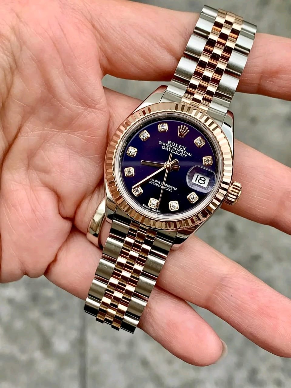 starbucks rolex Rolex Ladies Datejust Purple Diamond Dial Macro