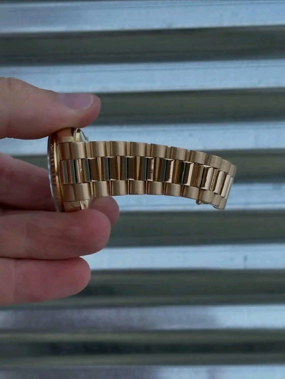 Rolex Day-Date 18238 Lateral Side View