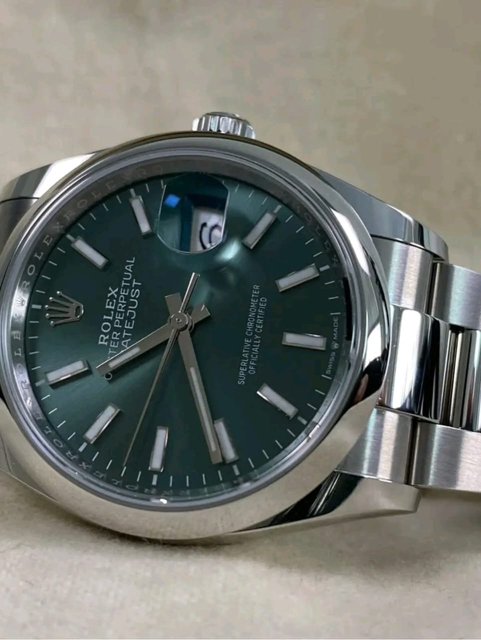 Rolex Datejust 126200 Steel Domed Bezel Finish