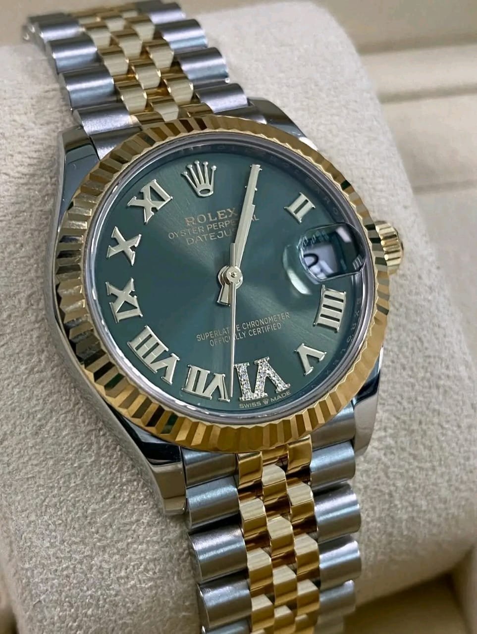 Rolex Datejust 31 Olive Green Diamond Dial Front View